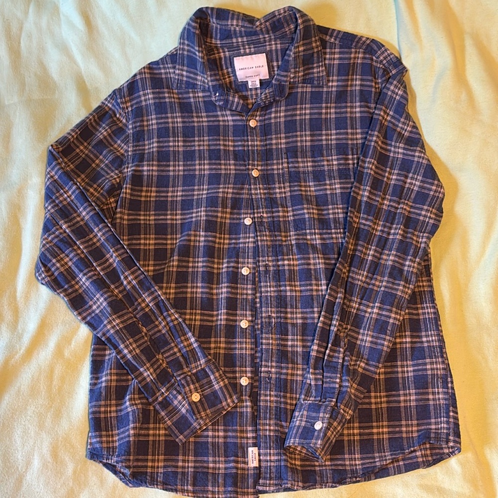 Brand: American Eagle, Style: Flannel Button Down, Size: Women’s Small